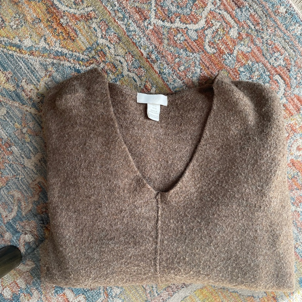 H&M Sweater